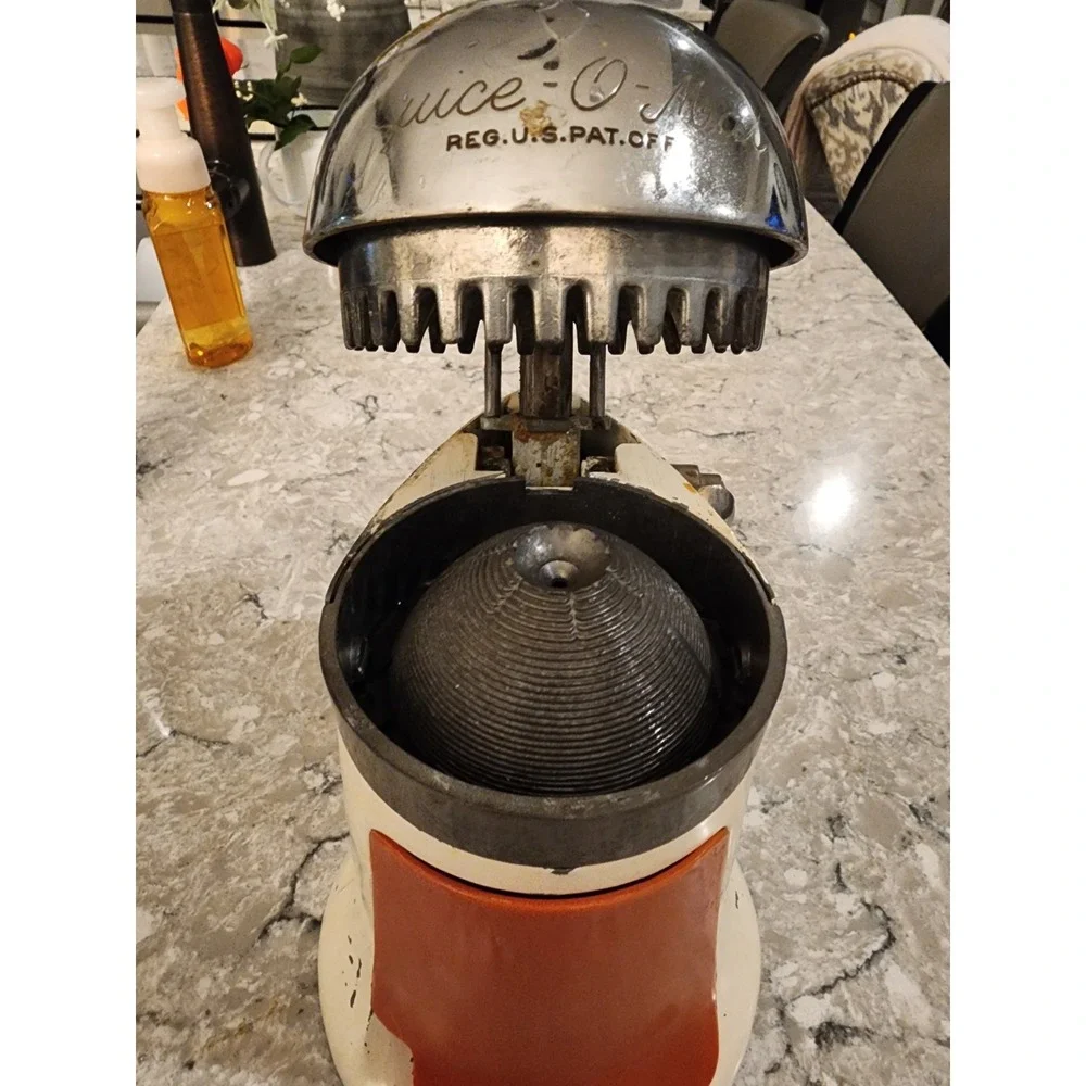 1940s Vintage RIVAL Juice O Mat Tilt Top Deco Manual Fruit Juicer MCM